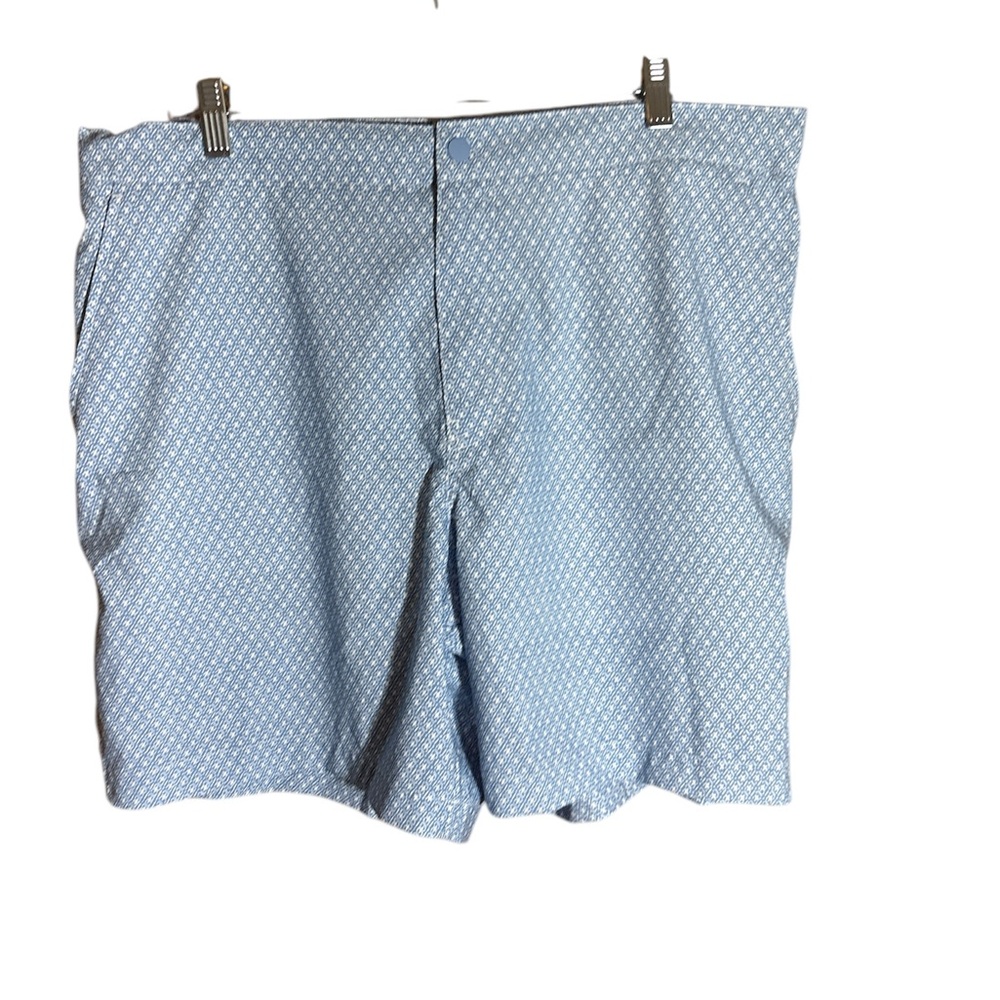 Abercrombie Light Blue Patterned Resort Shorts. XL. Lined with drawstring